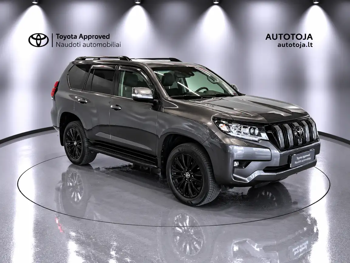 TOYOTA LAND CRUISER