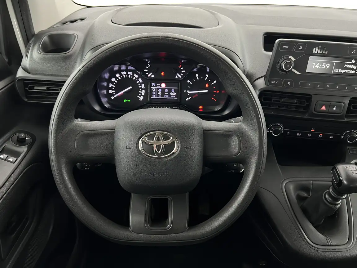 TOYOTA PROACE CITY VERSO