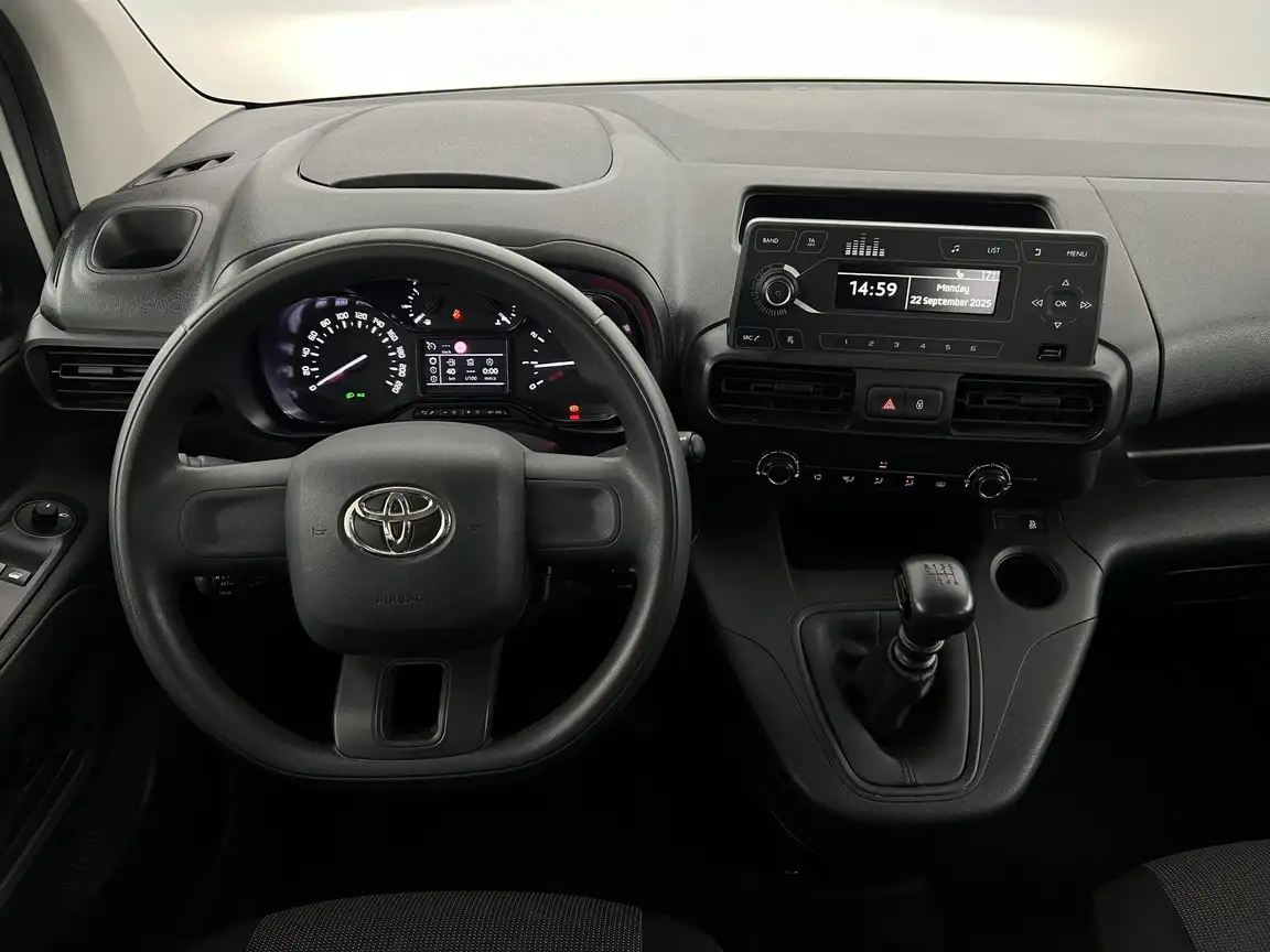 TOYOTA PROACE CITY VERSO
