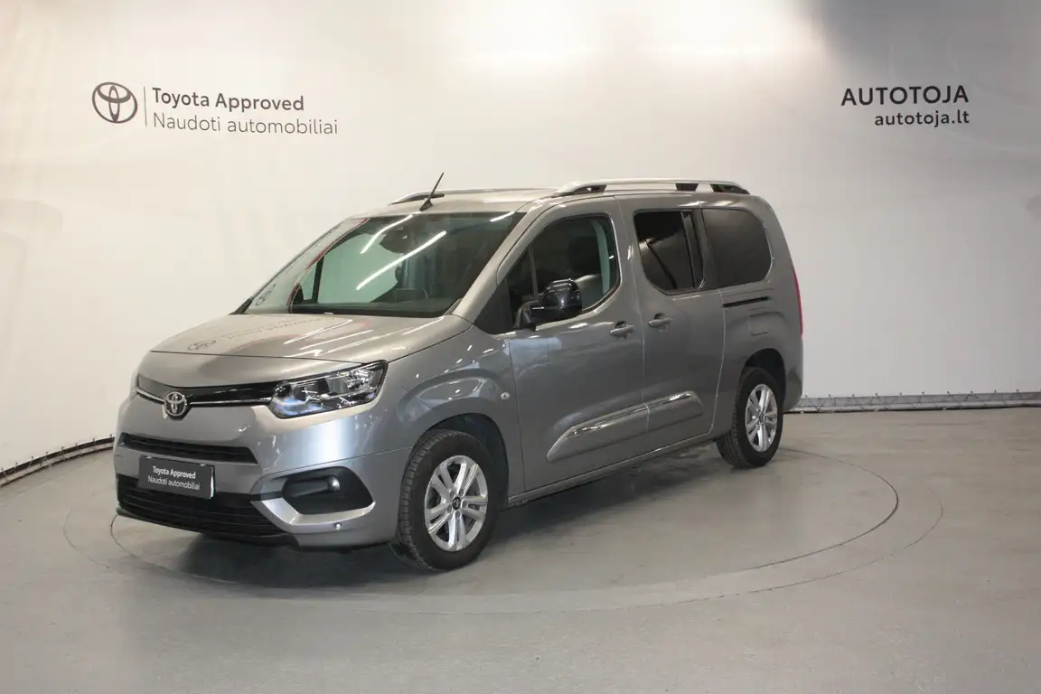 TOYOTA PROACE CITY VERSO
