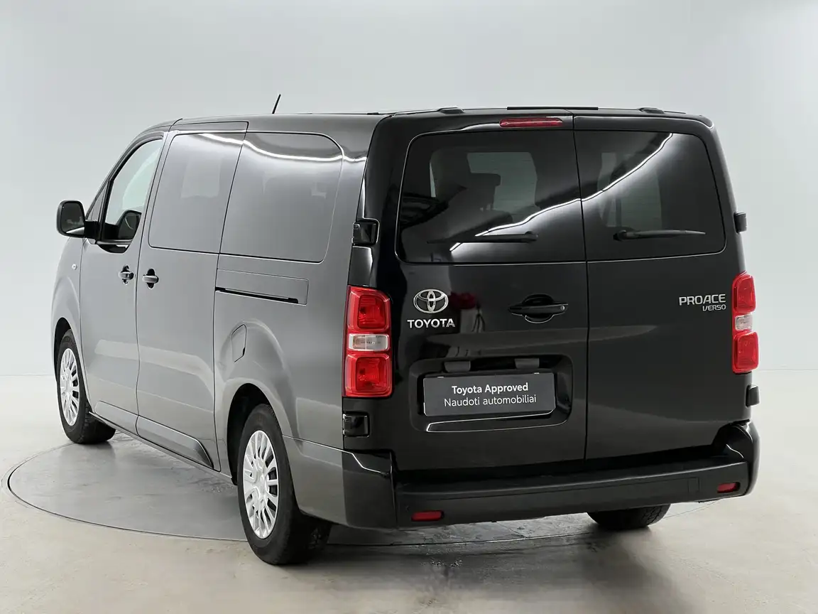 TOYOTA PROACE VERSO