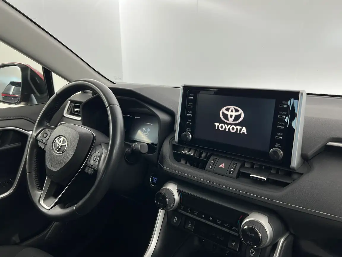 TOYOTA RAV4