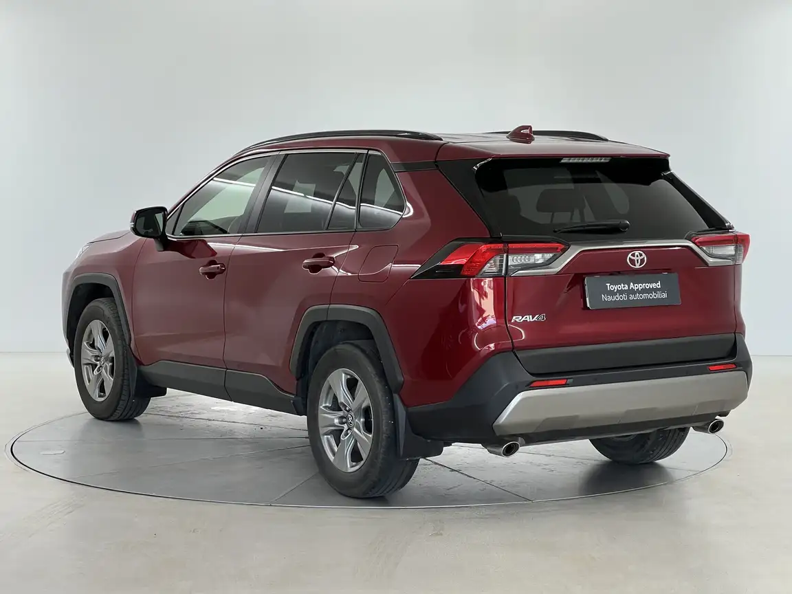 TOYOTA RAV4