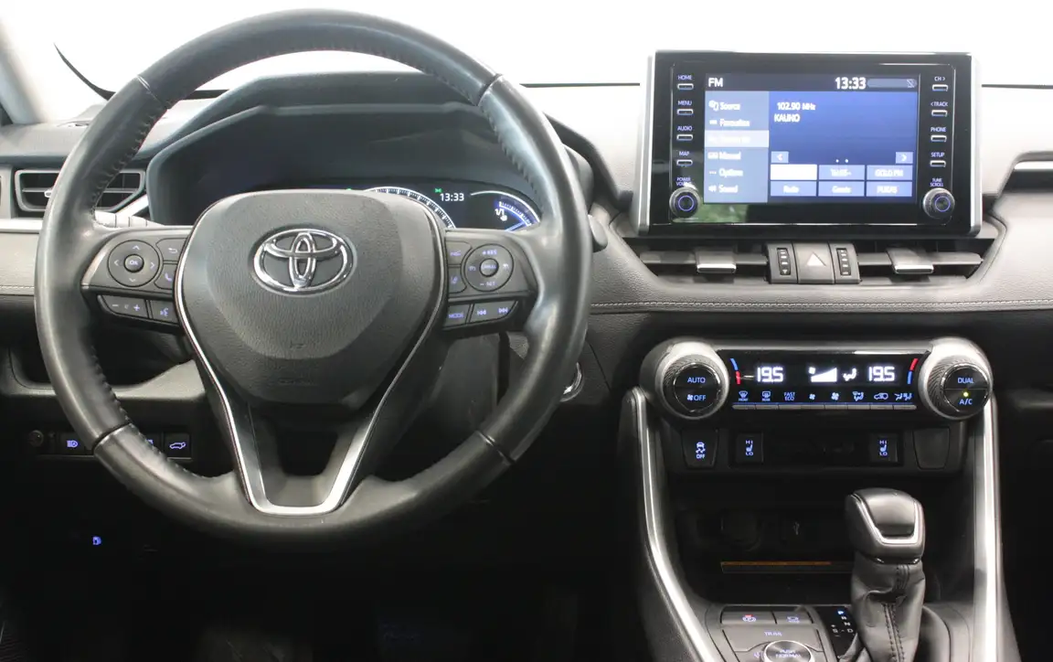 TOYOTA RAV4