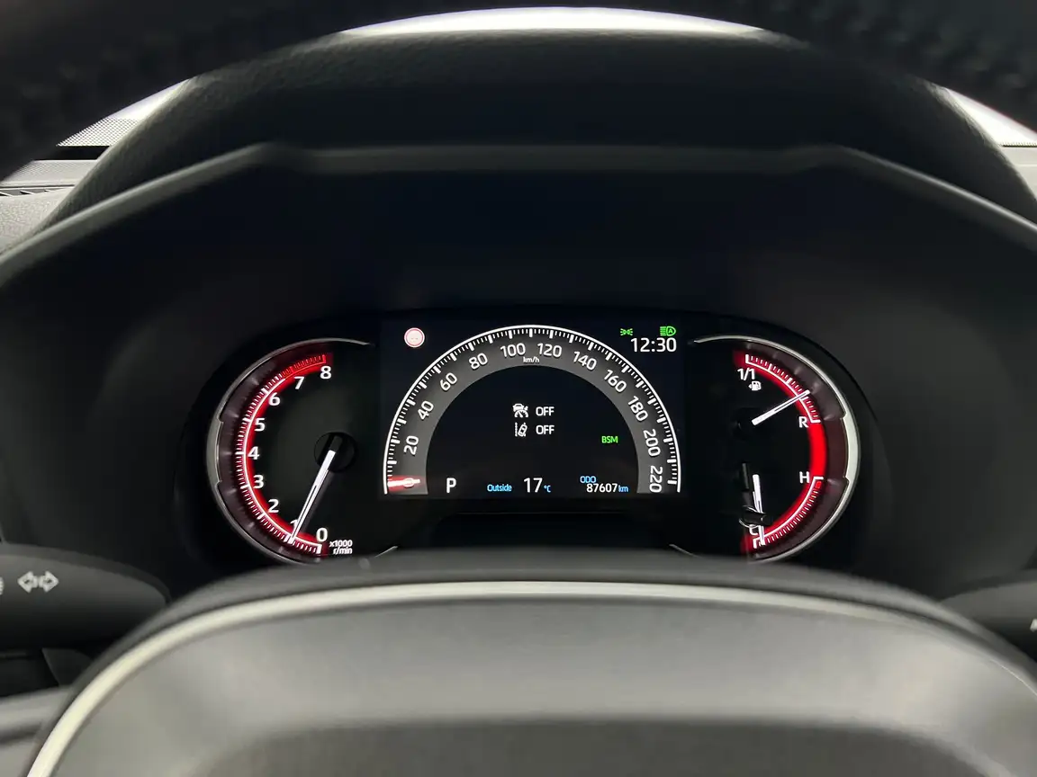 TOYOTA RAV4