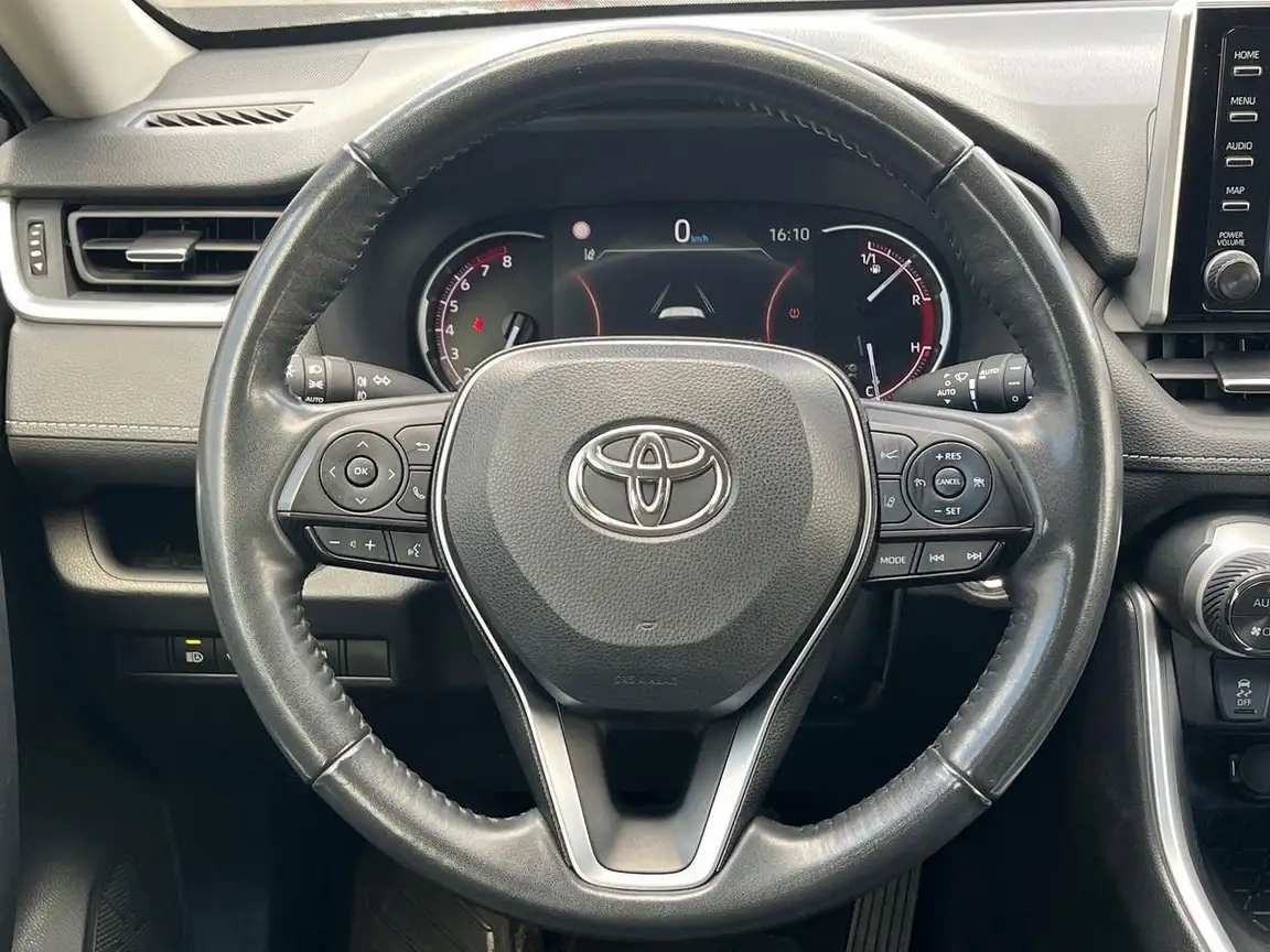TOYOTA RAV4