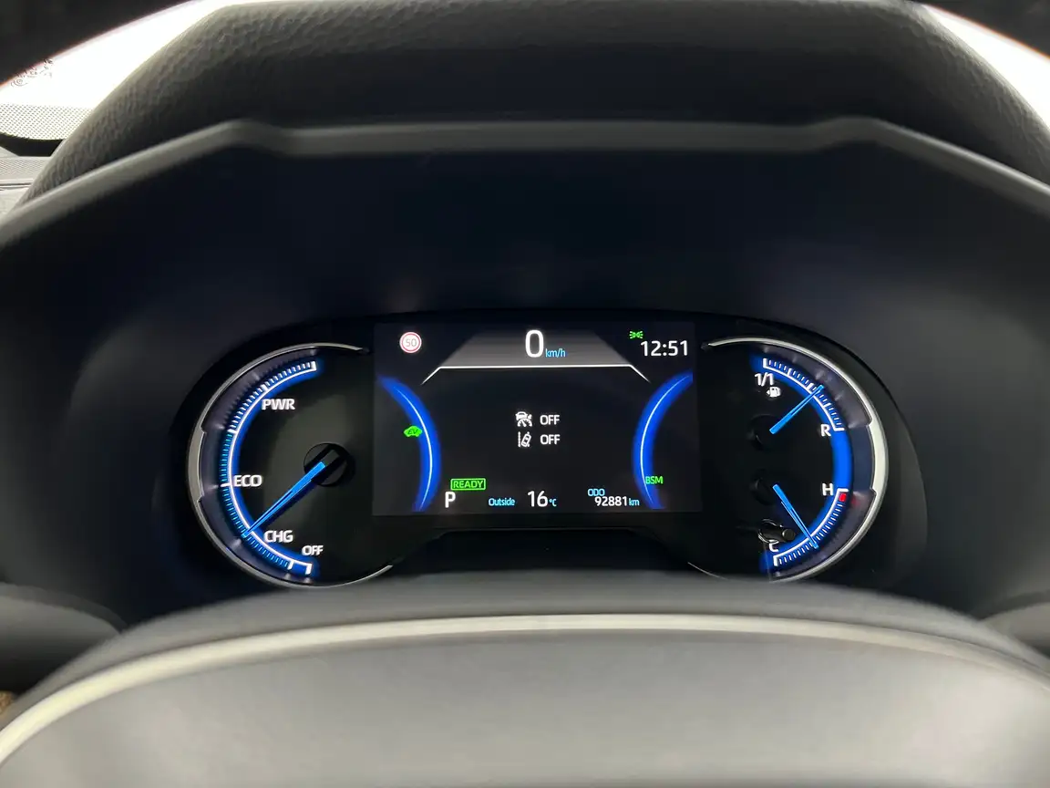 TOYOTA RAV4