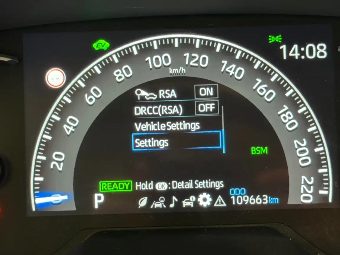 TOYOTA RAV4