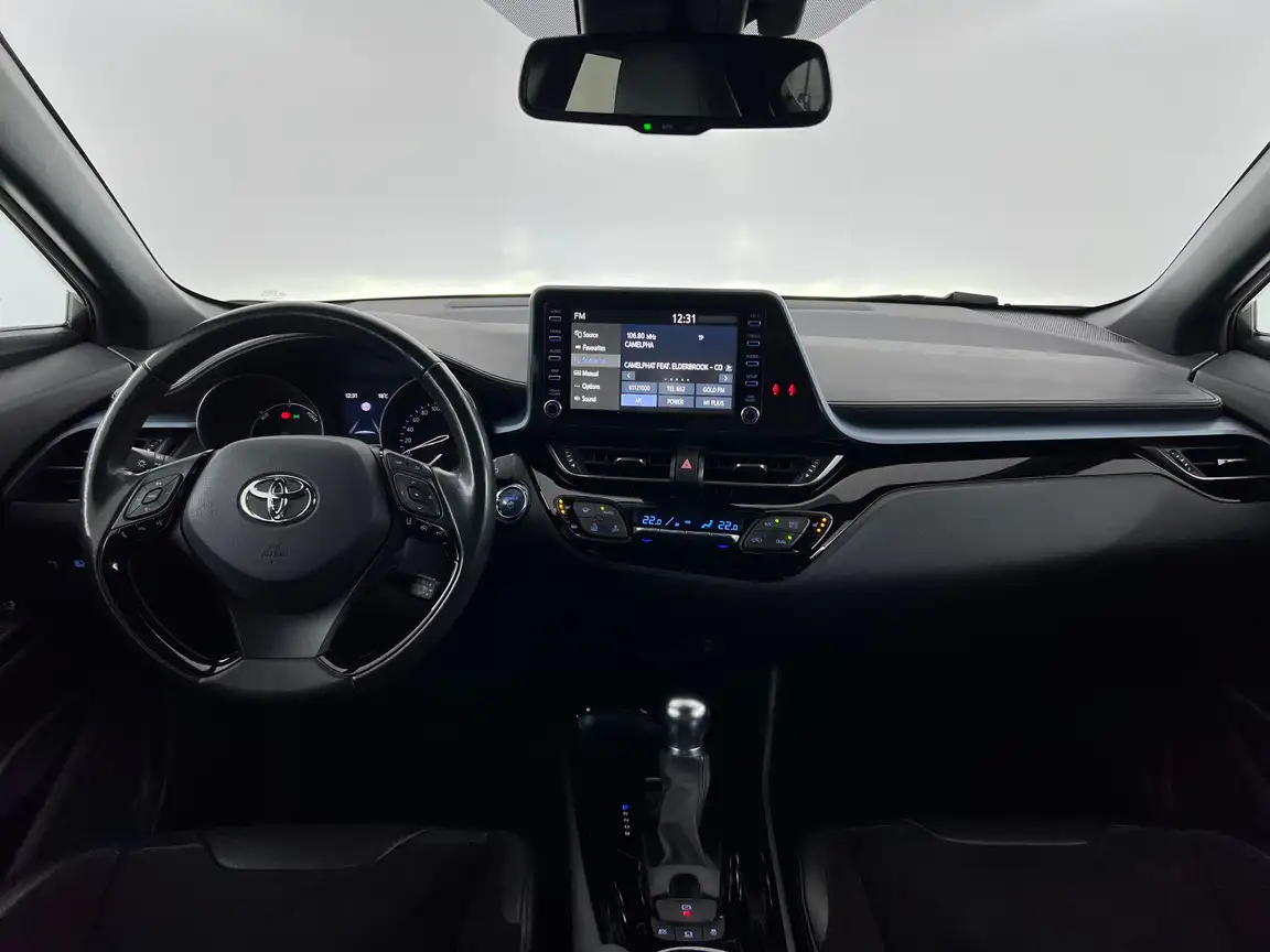 TOYOTA C-HR