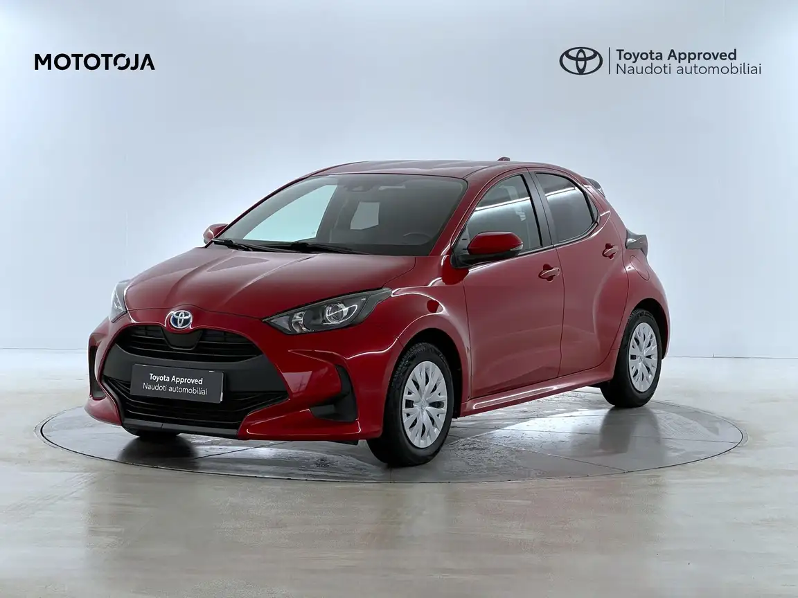 TOYOTA YARIS