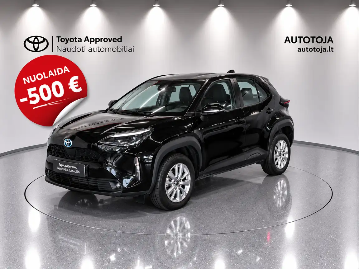 TOYOTA YARIS CROSS