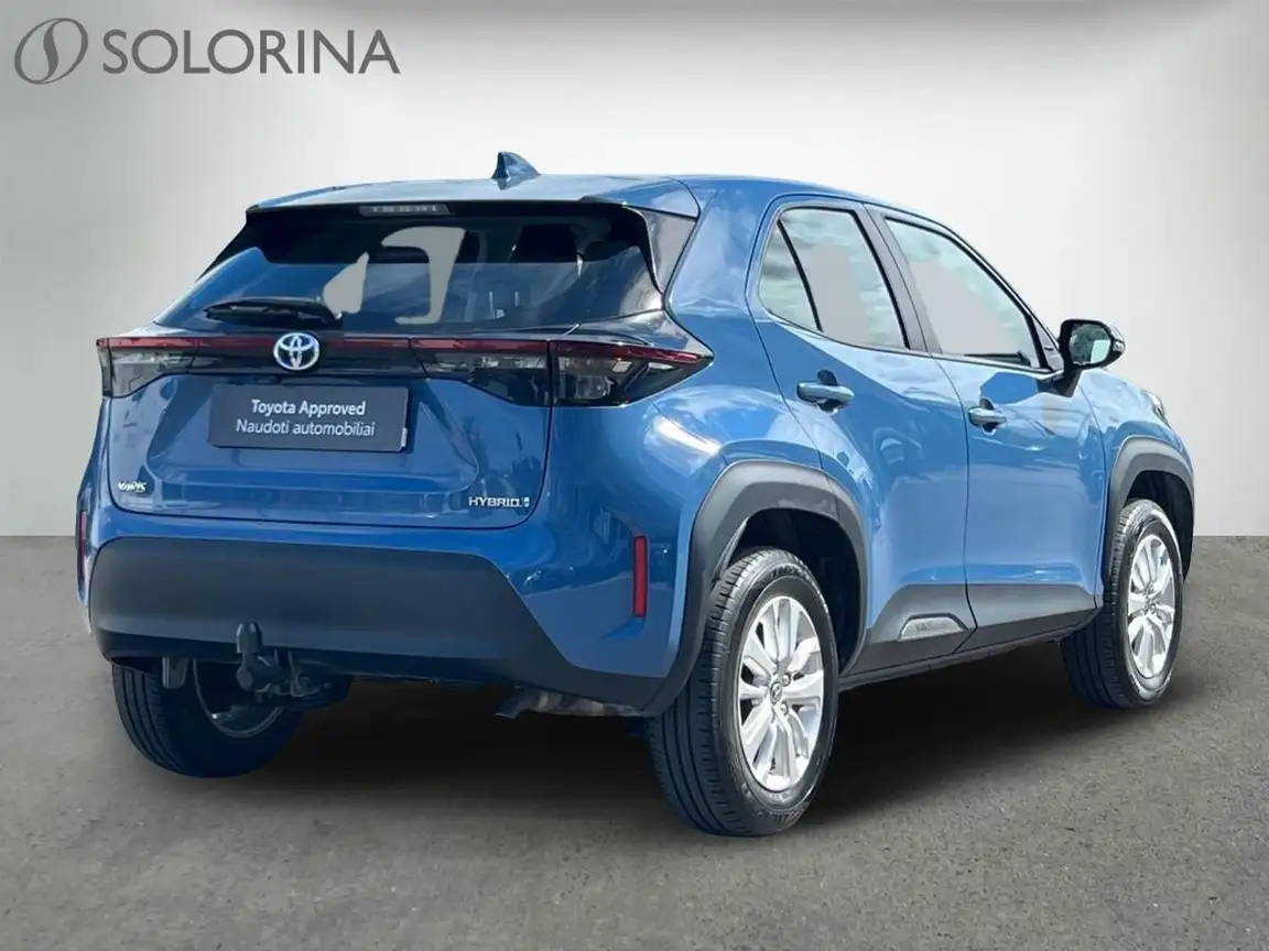 TOYOTA YARIS CROSS