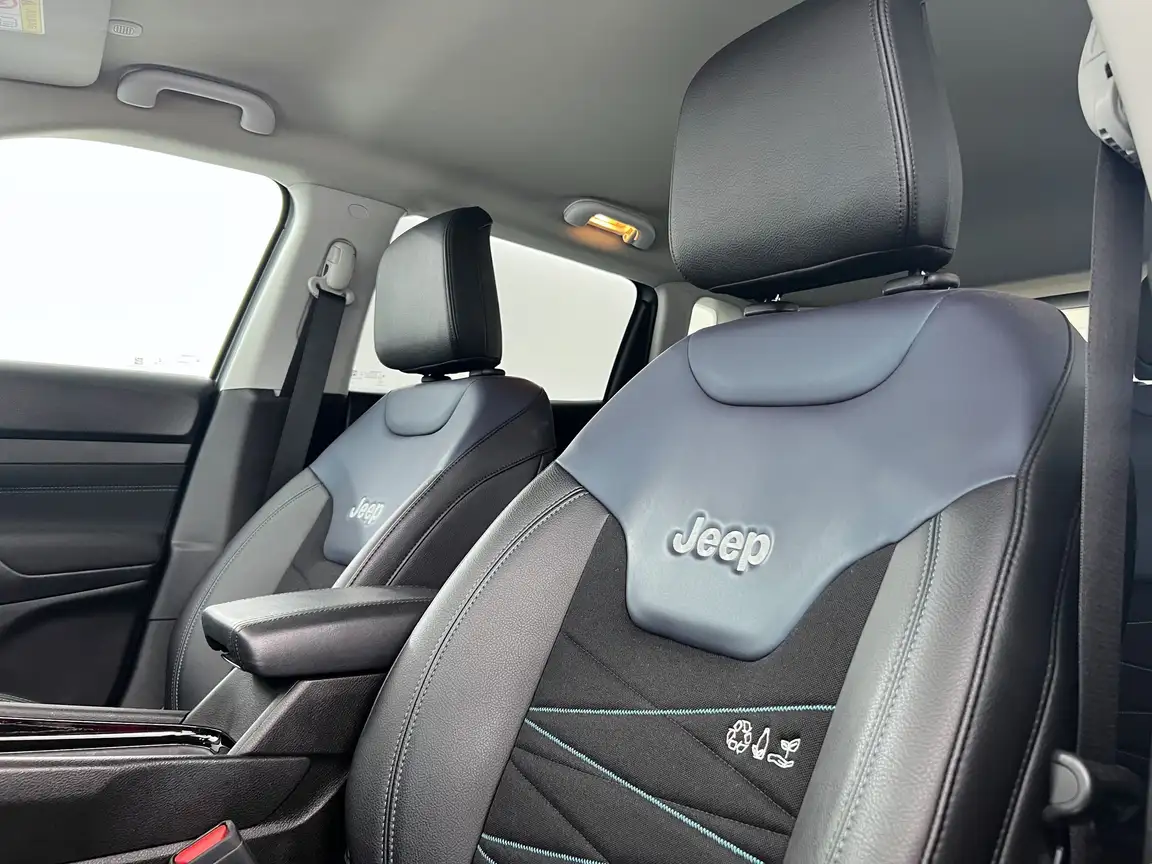 JEEP COMPASS