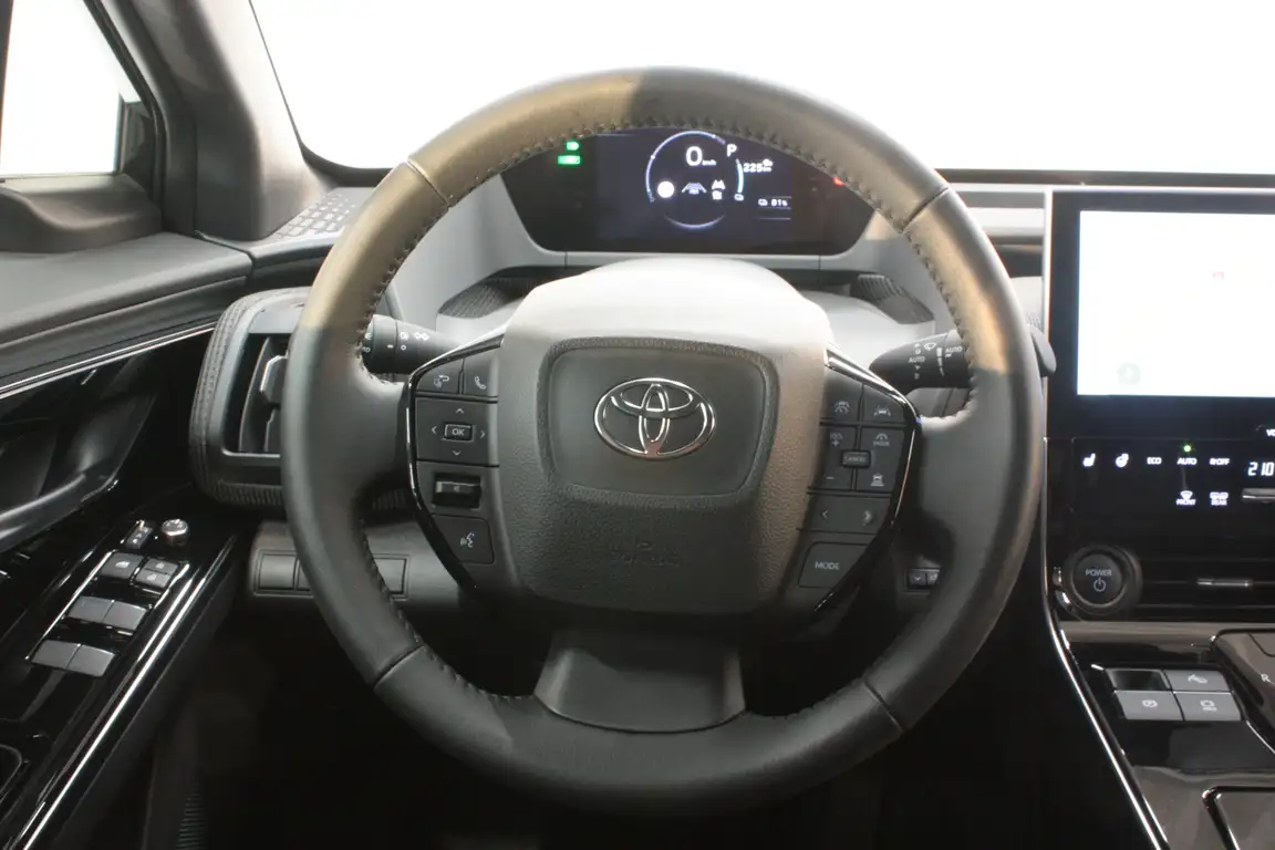 TOYOTA BZ
