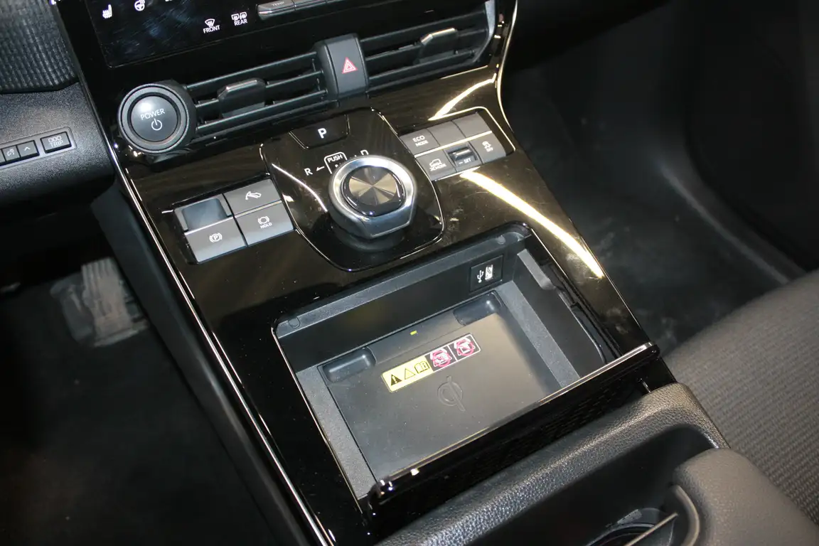 TOYOTA BZ
