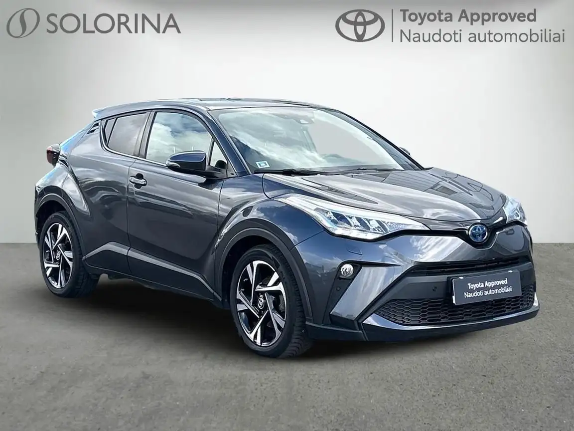TOYOTA C-HR