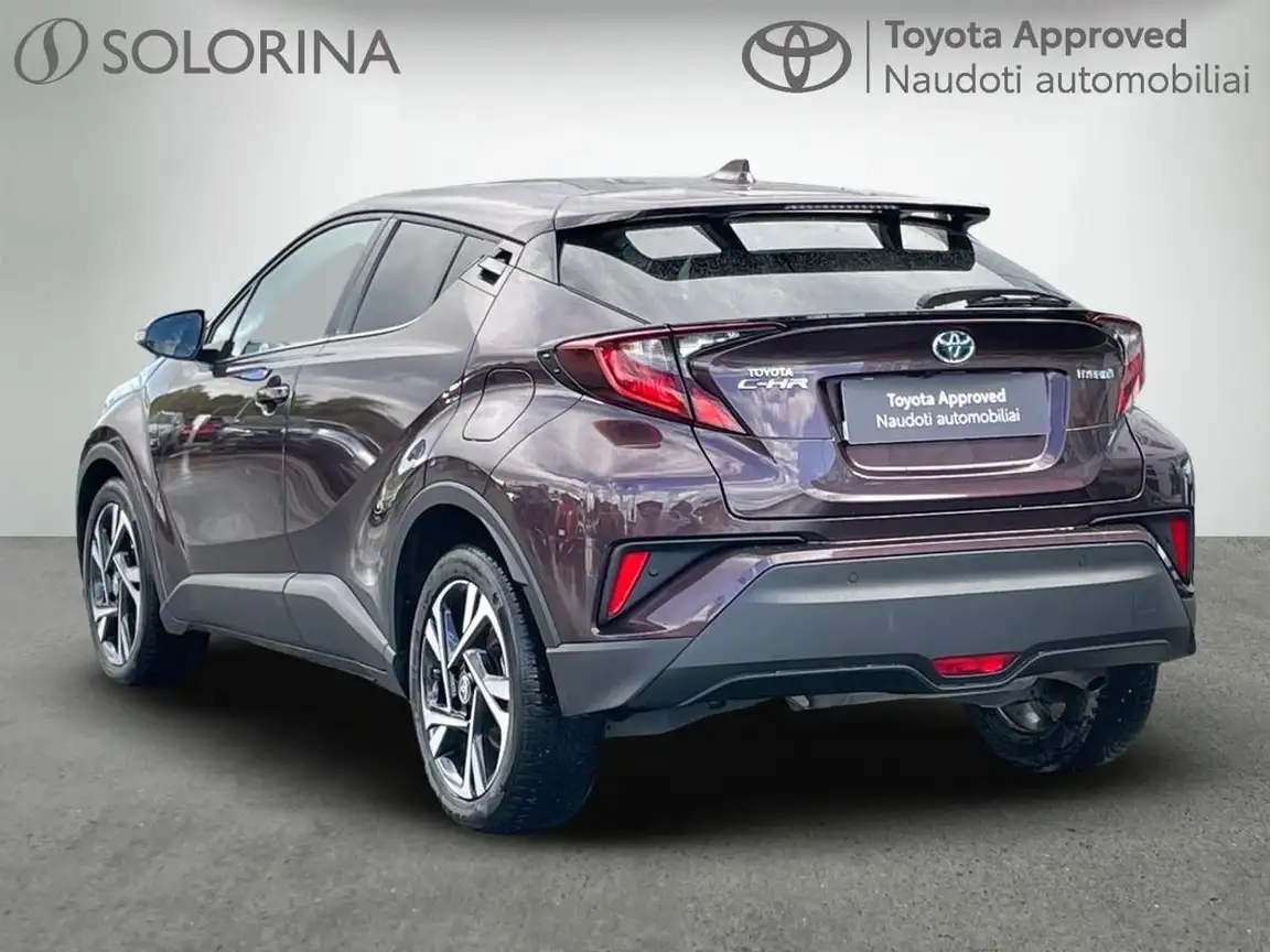 TOYOTA C-HR