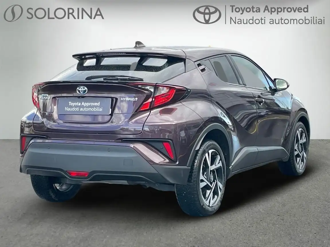 TOYOTA C-HR