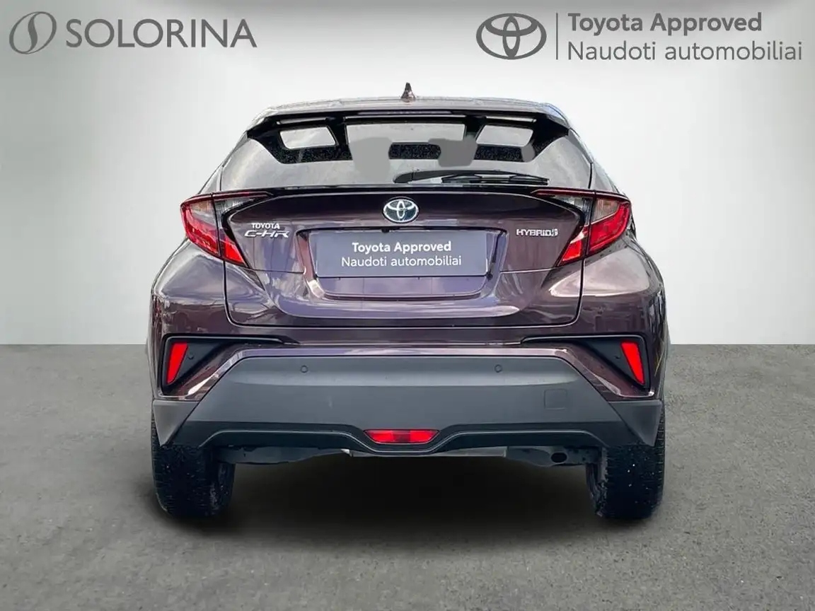 TOYOTA C-HR