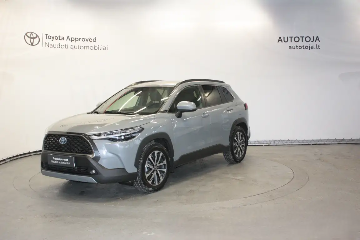 TOYOTA COROLLA CROSS