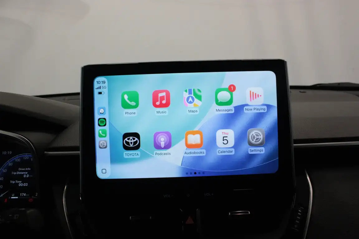 TOYOTA COROLLA CROSS