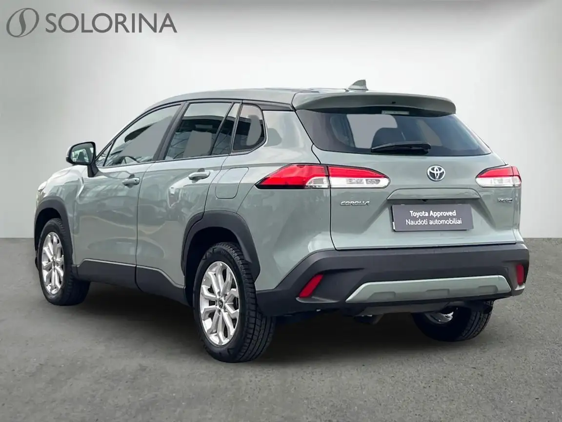 TOYOTA COROLLA CROSS