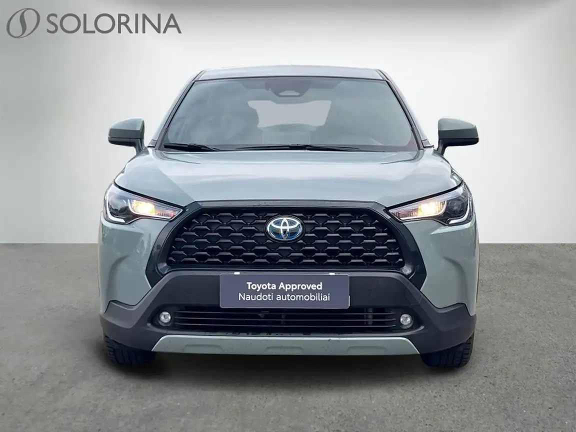 TOYOTA COROLLA CROSS