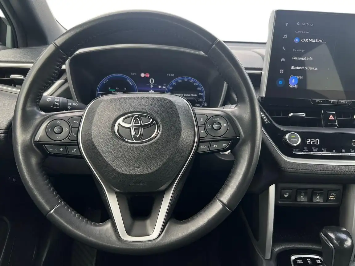 TOYOTA COROLLA CROSS