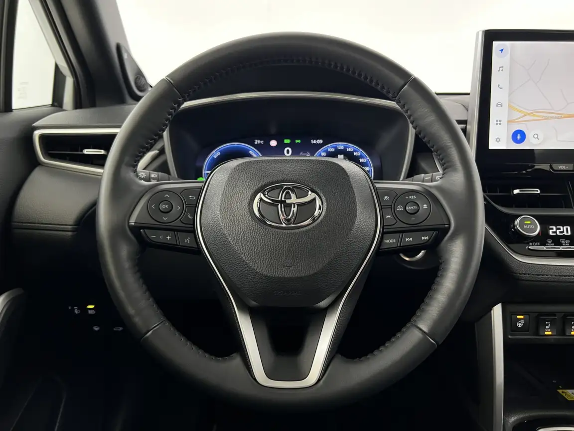 TOYOTA COROLLA CROSS