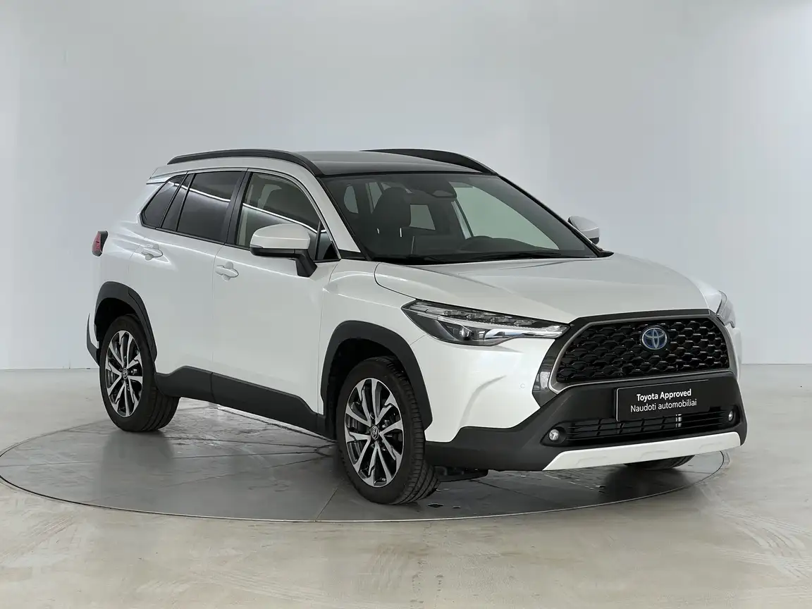 TOYOTA COROLLA CROSS