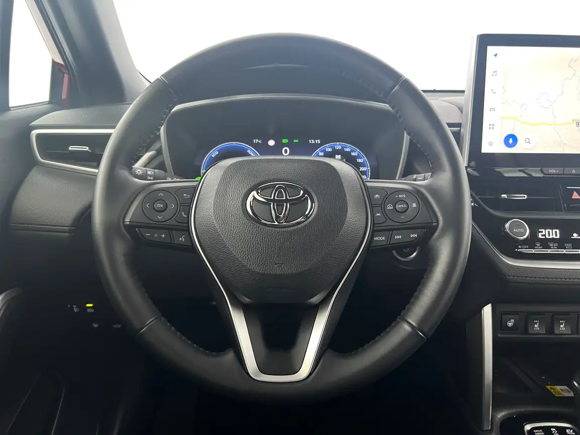 TOYOTA COROLLA CROSS