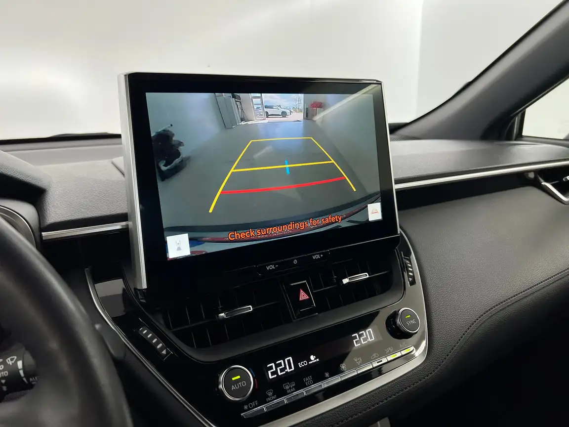 TOYOTA COROLLA CROSS