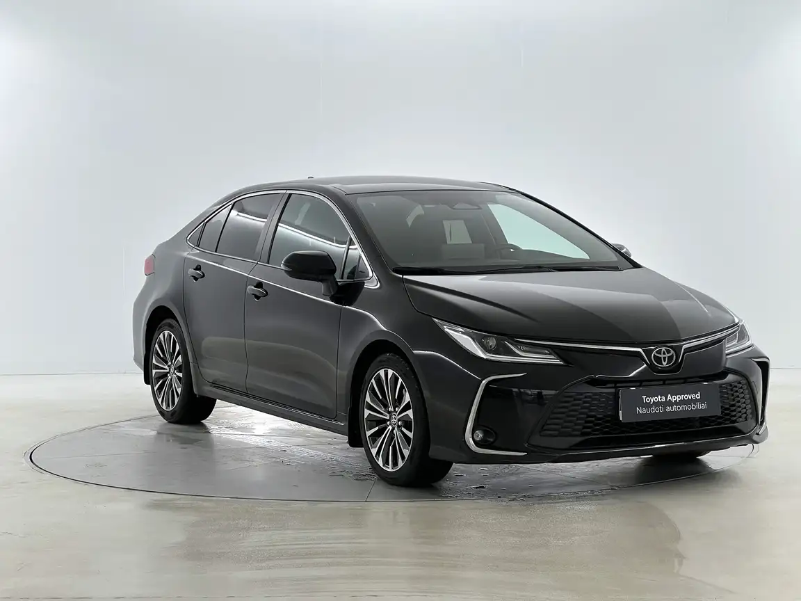 TOYOTA COROLLA