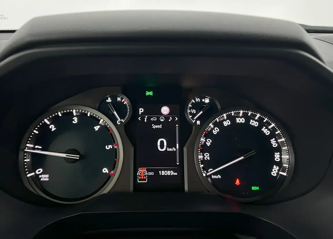 TOYOTA LAND CRUISER