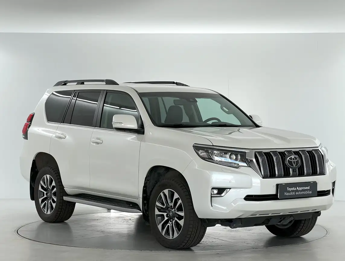 TOYOTA LAND CRUISER