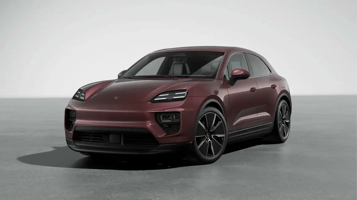 PORSCHE MACAN