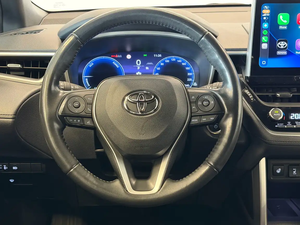 TOYOTA COROLLA CROSS