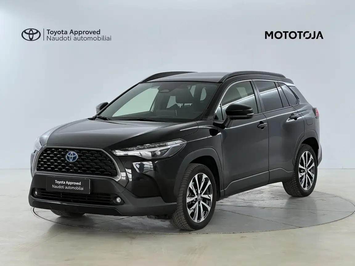 TOYOTA COROLLA CROSS