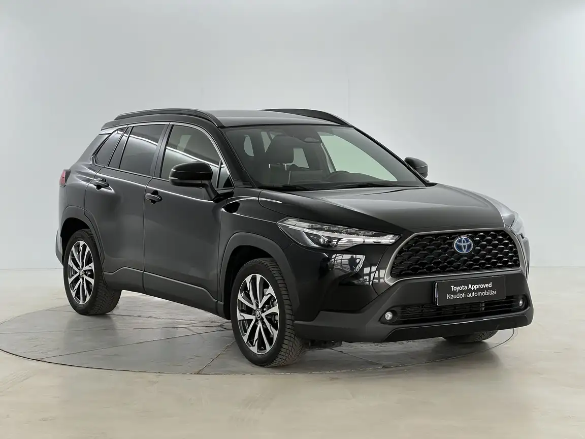 TOYOTA COROLLA CROSS