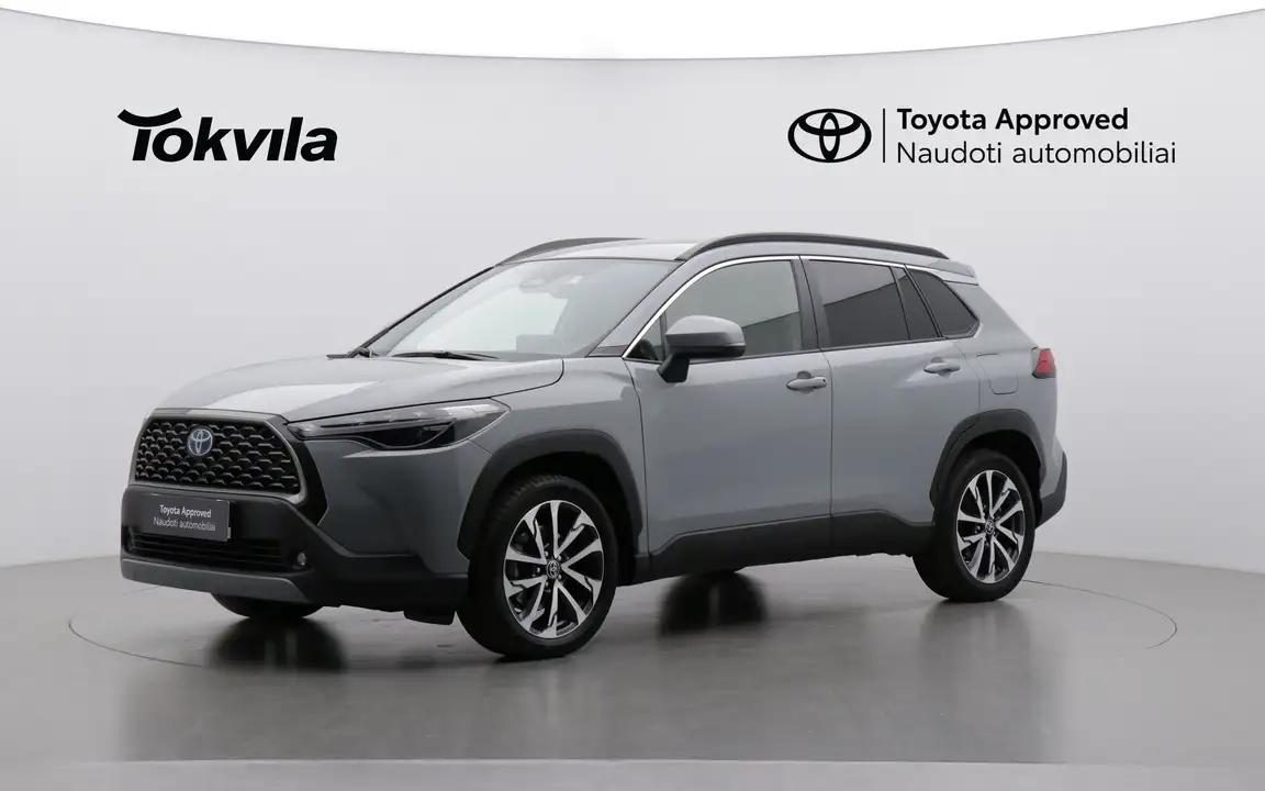 TOYOTA COROLLA CROSS