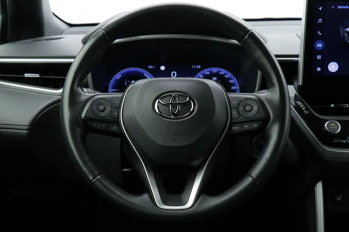 TOYOTA COROLLA CROSS