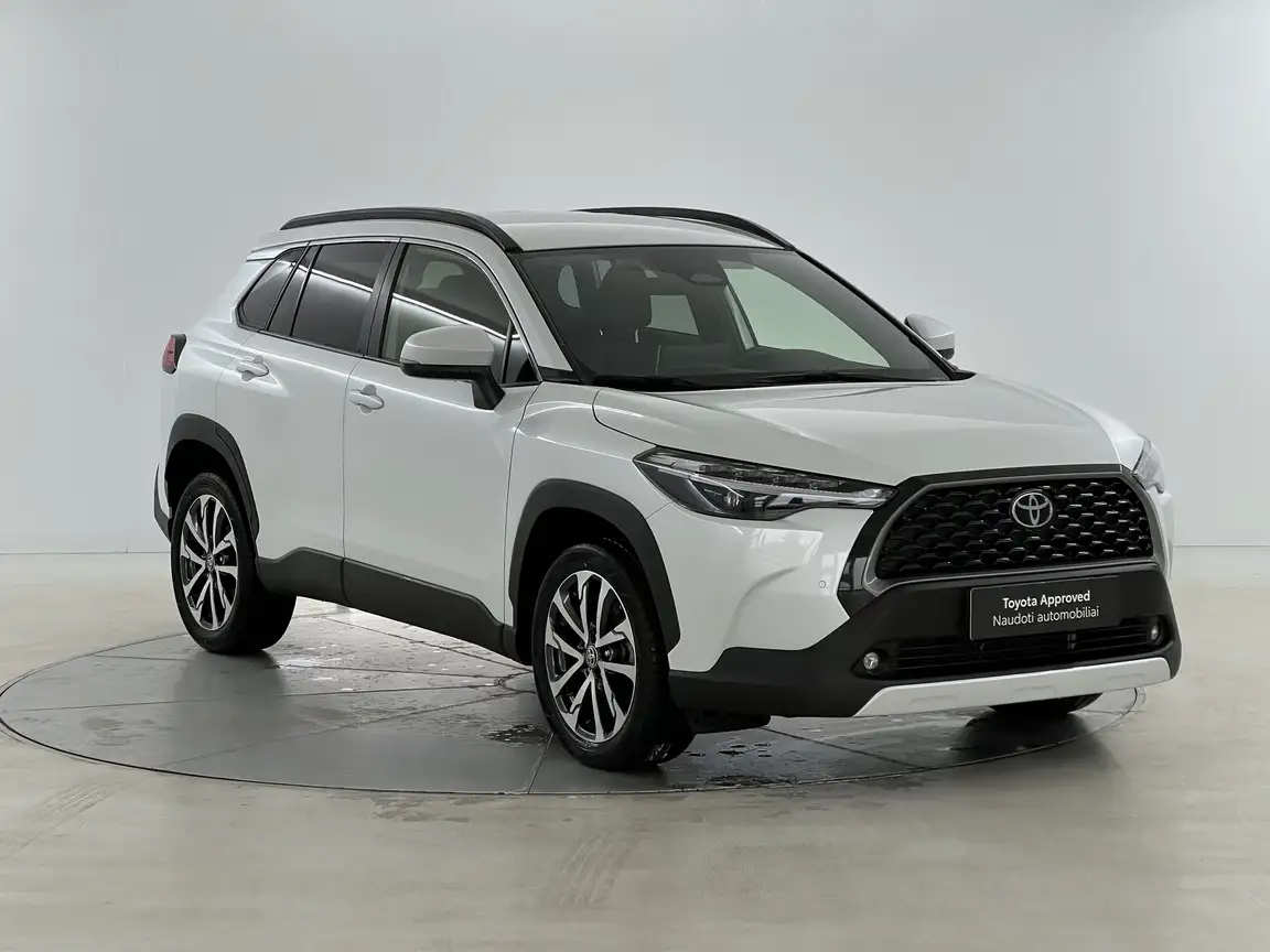 TOYOTA COROLLA CROSS