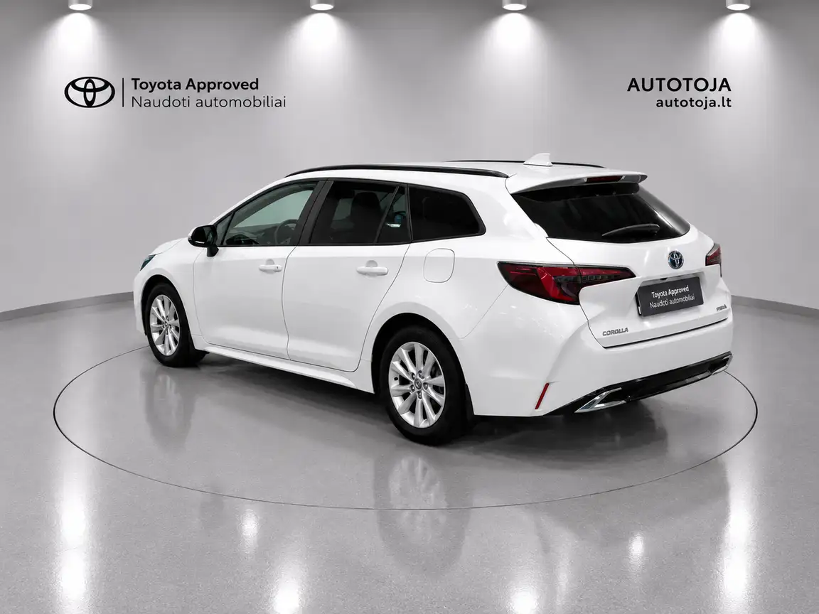 TOYOTA COROLLA