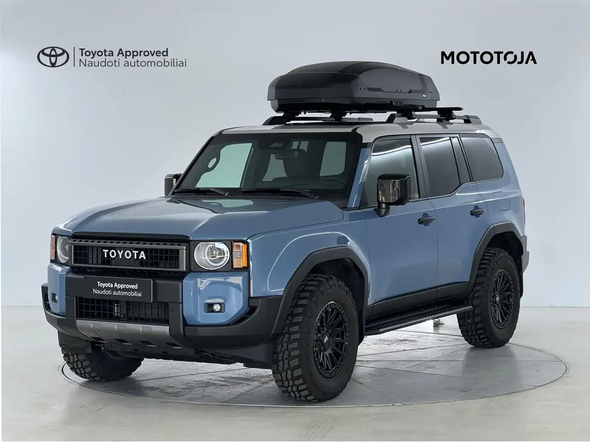 TOYOTA LAND CRUISER