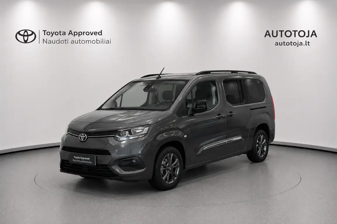 TOYOTA PROACE CITY VERSO