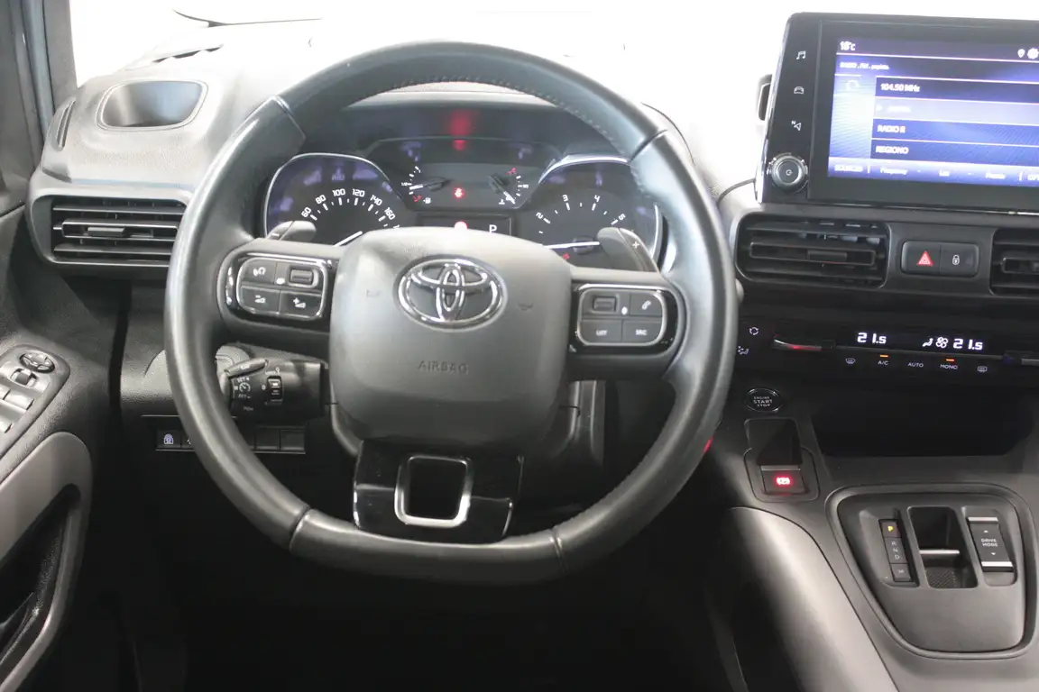 TOYOTA PROACE CITY VERSO
