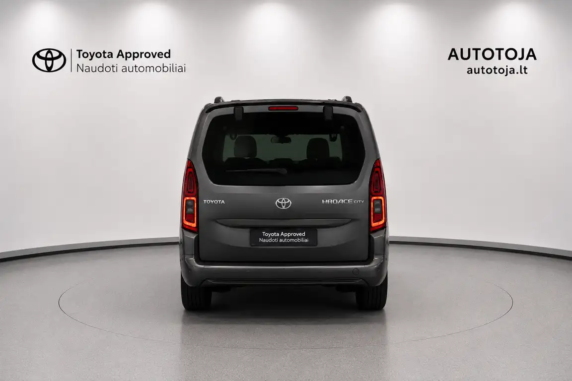 TOYOTA PROACE CITY VERSO