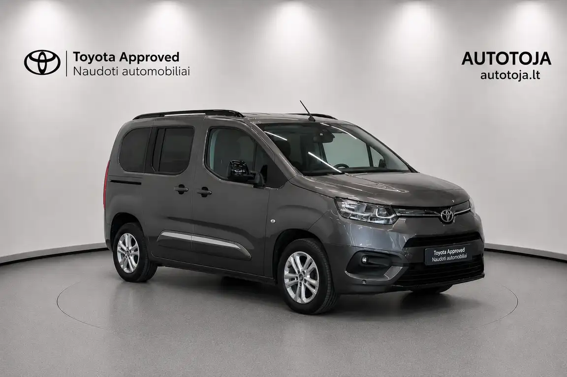 TOYOTA PROACE CITY VERSO