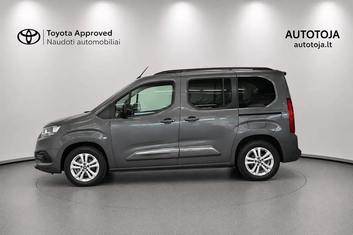 TOYOTA PROACE CITY VERSO