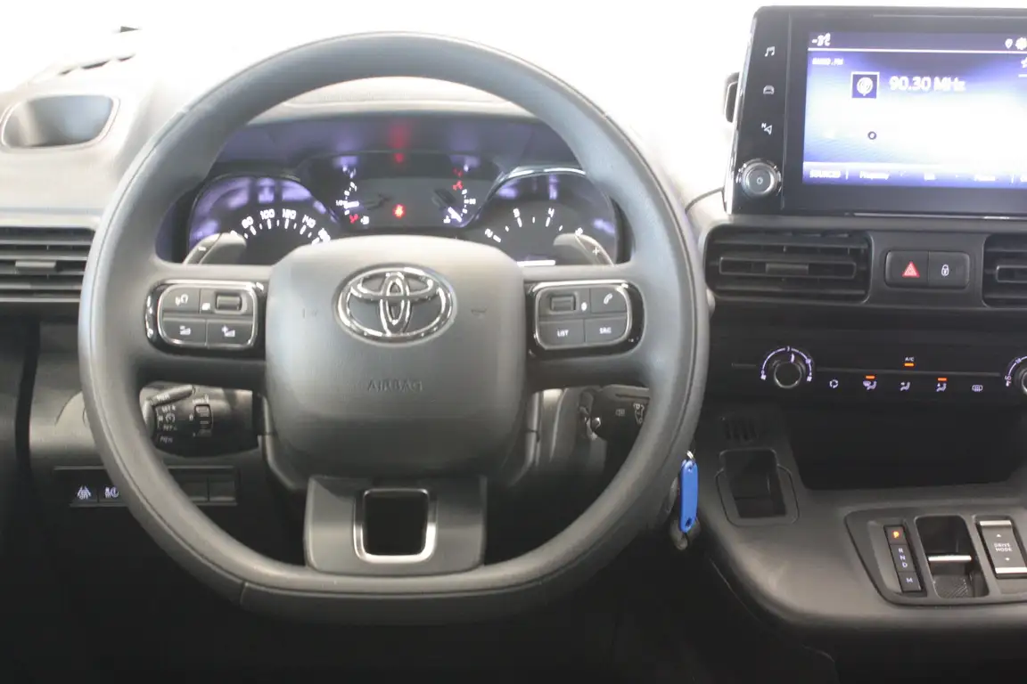 TOYOTA PROACE CITY VERSO